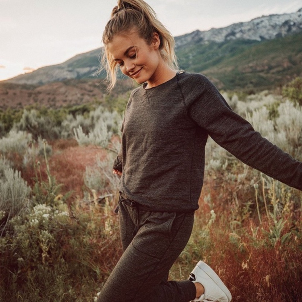 Albion Fit Cottage Pullover, Graphite